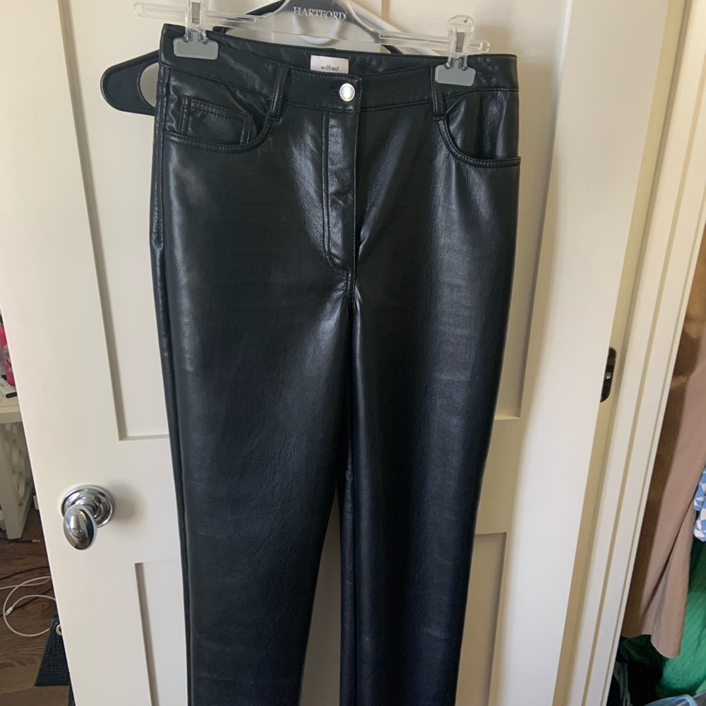 Aritzia Wilfred Vegan Leather Pants